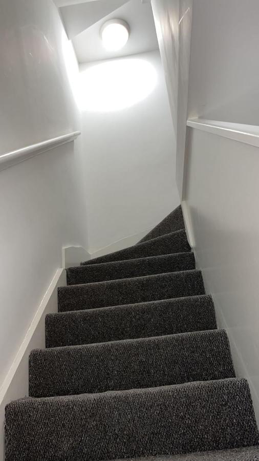 Eltham Rooms Лондон Екстер'єр фото