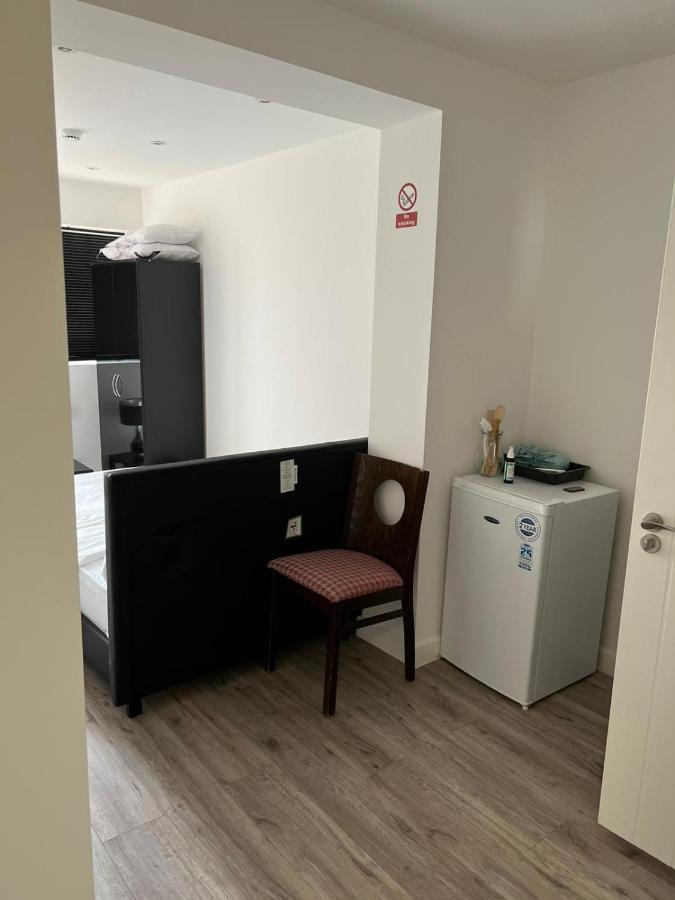 Eltham Rooms Лондон Екстер'єр фото
